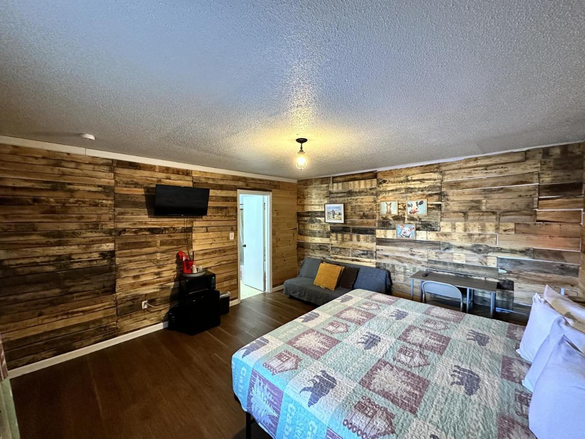 Ski Mountain Lodge ガトリンバーグ エクステリア 写真