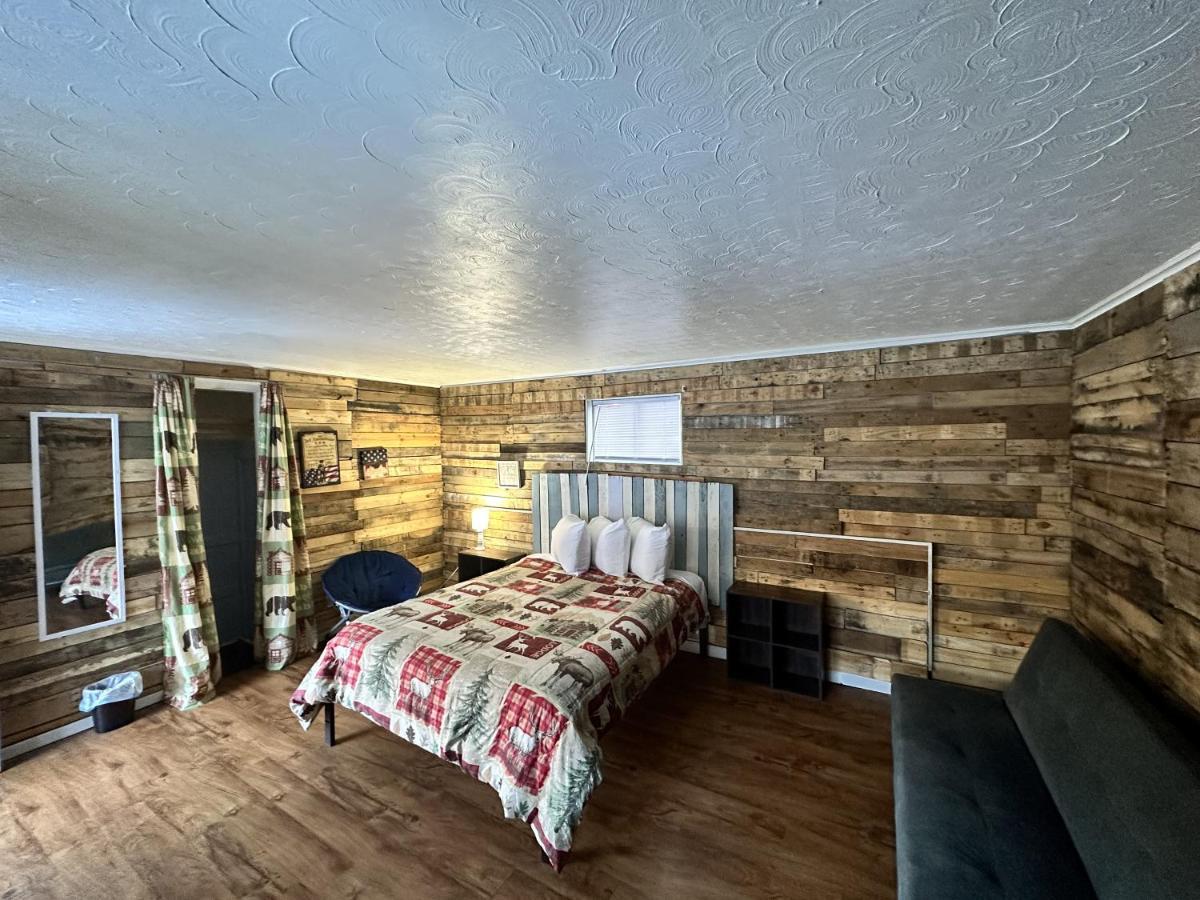 Ski Mountain Lodge ガトリンバーグ エクステリア 写真