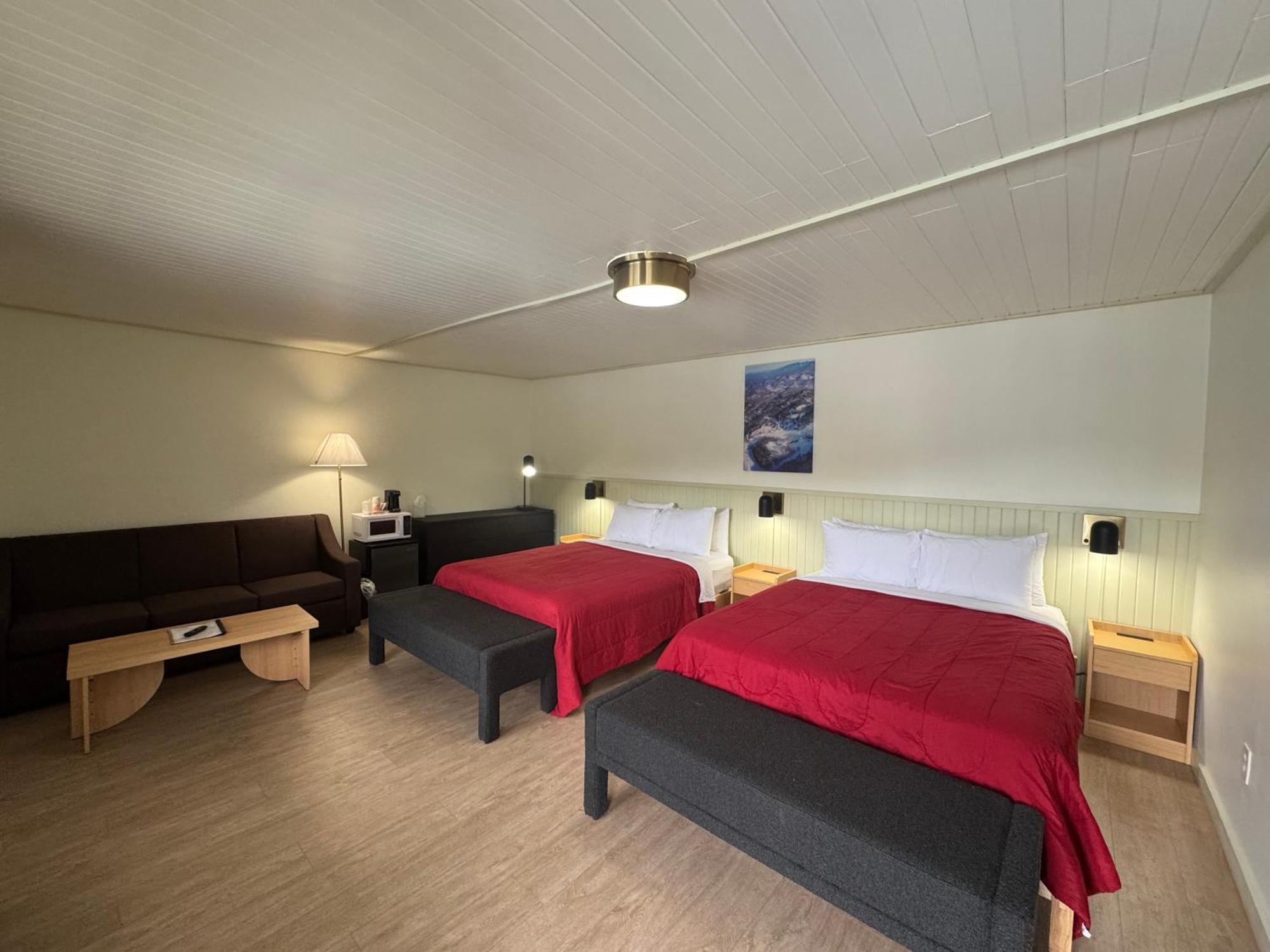 Ski Mountain Lodge ガトリンバーグ エクステリア 写真